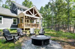Blue Ridge Cabin with Fire Pit about 7 Mi to Lake!
